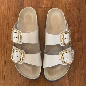 NEW Birkenstock Big Buckle Arizona Patent Leather Sandals, Size 39 EU